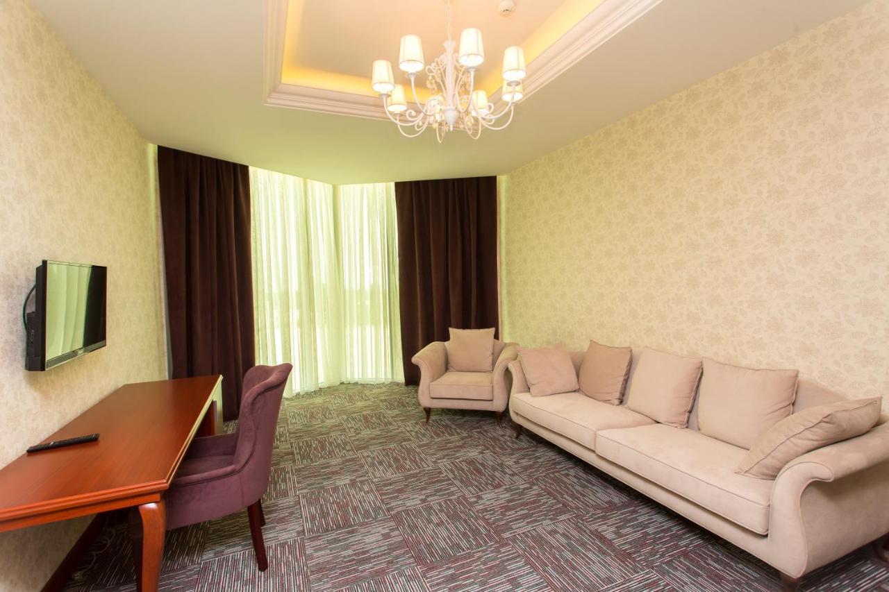 Azpetrol Hotel Qusar Buitenkant foto